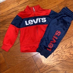 Levi’s 2 piece Tracksuit 12m